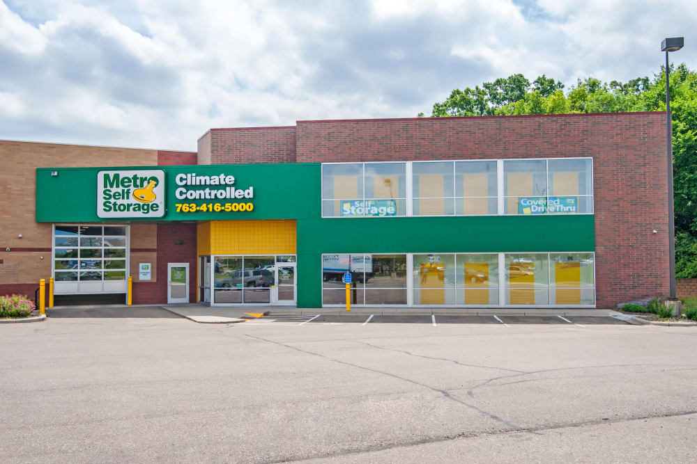 Facility exterior view at Metro Self Storage in Maple Grove, Minnesota