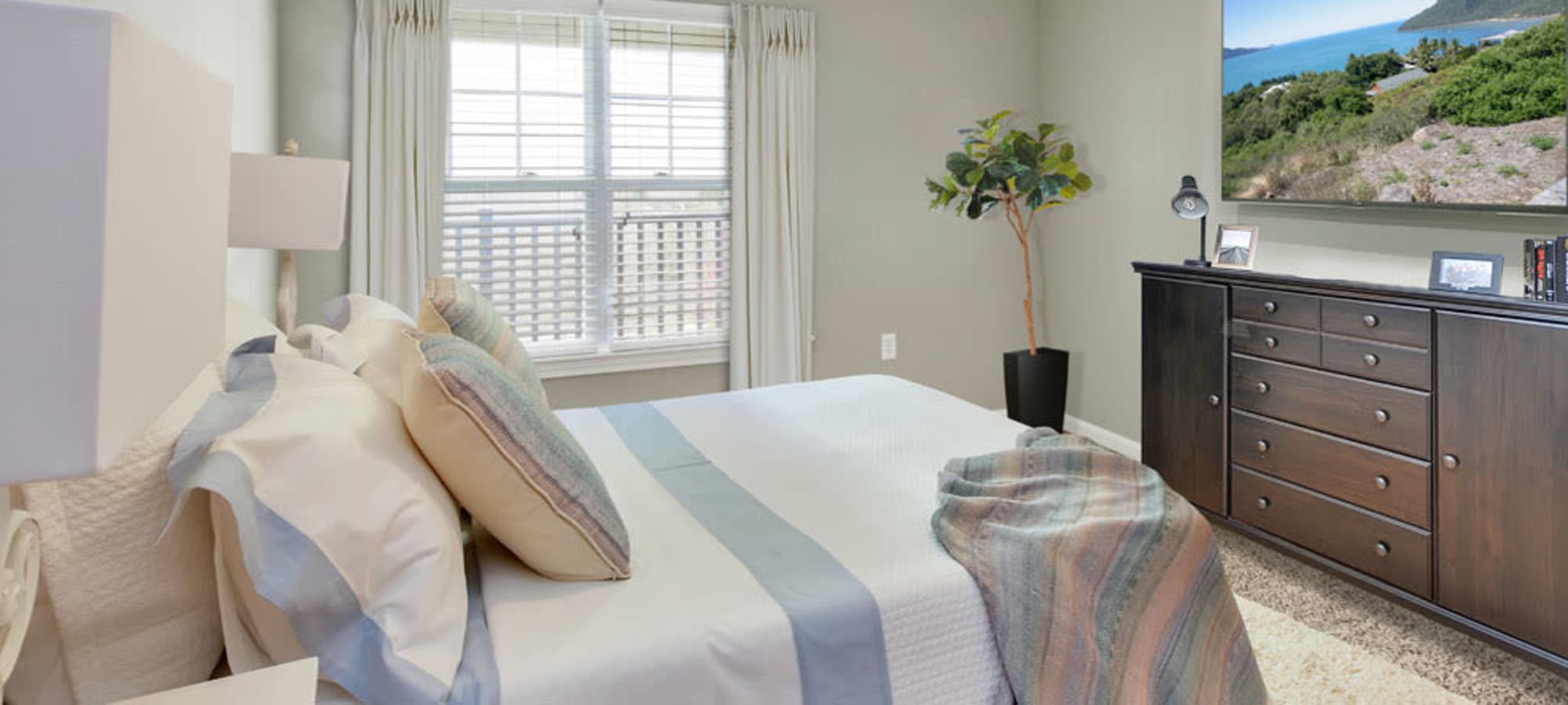 Apartments at Bradlee Danvers in Danvers, Massachusetts