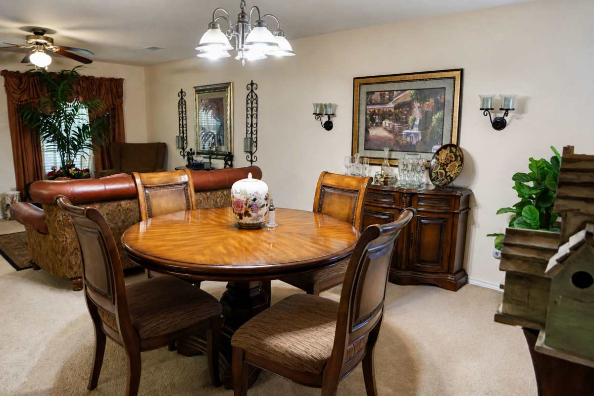 Dining area at Sunflower Estates in Indianola, Mississippi