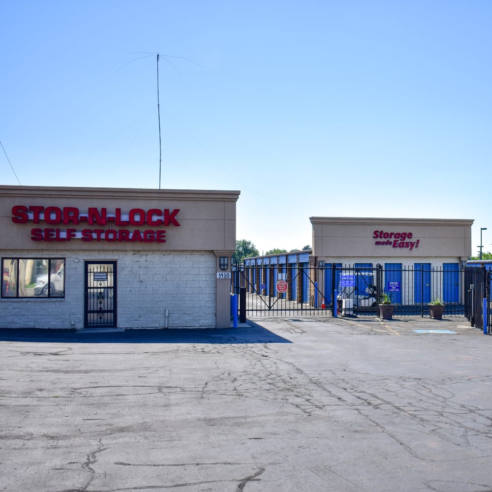 The front door at STOR-N-LOCK Self Storage in West Valley City, Utah