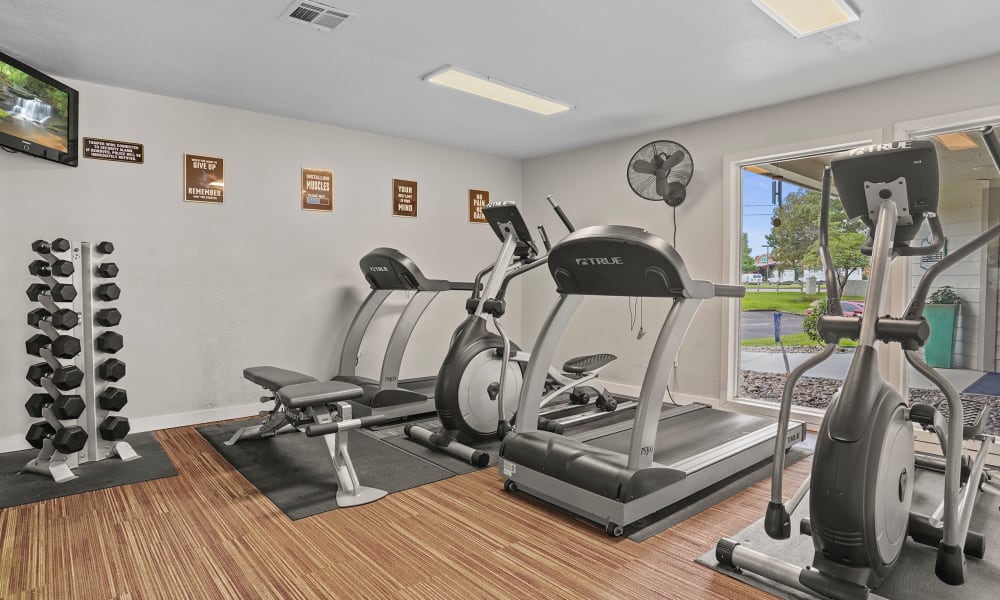 Fitness center at Aspen Park Apartments in Wichita, Kansas