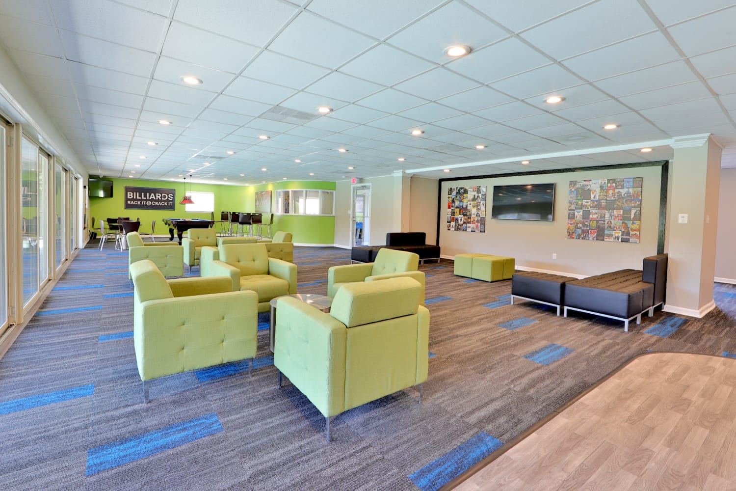 Apartments in Beltsville, MD Lighthouse at Twin Lakes Apartments