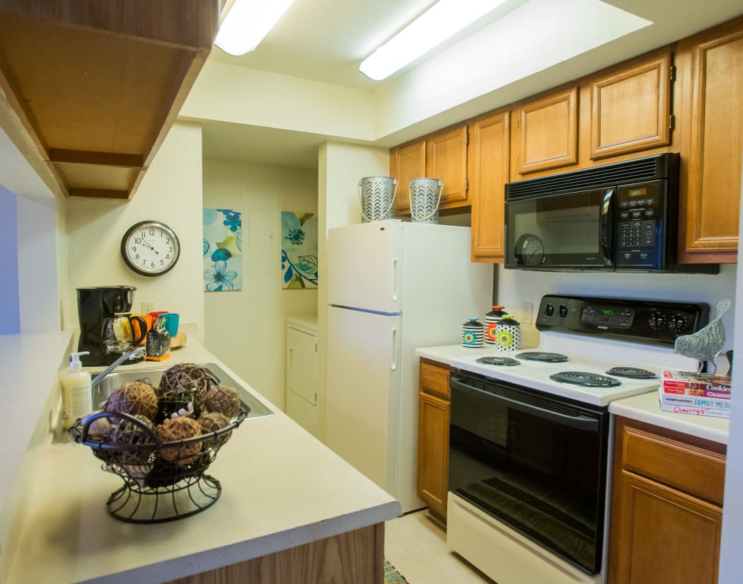 Kitchen at The Courtyards in Tulsa, Oklahoma