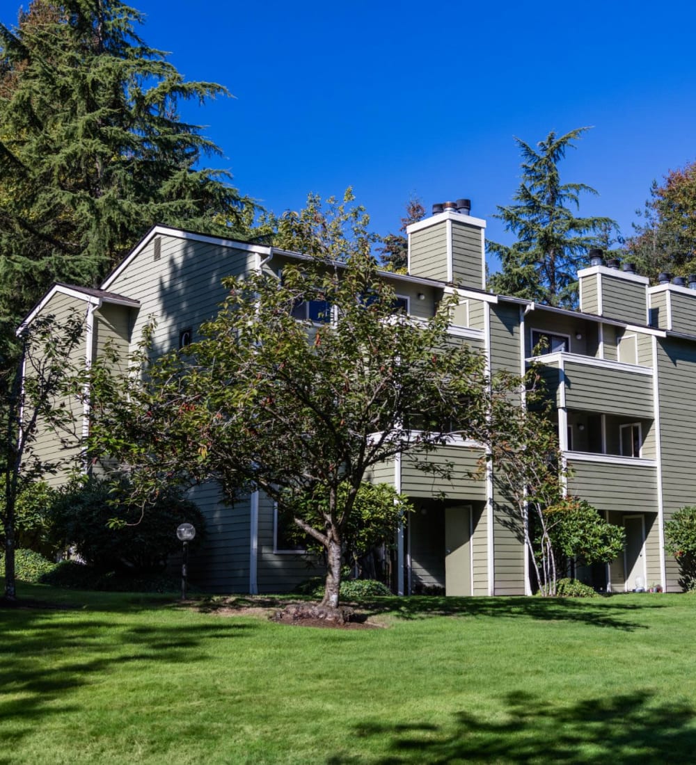 View of apartments at Skyline Redmond in Redmond, Washington
