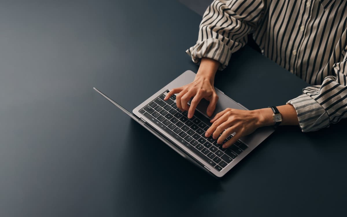 Apply | El Jardin Apartments in Hollywood, Florida