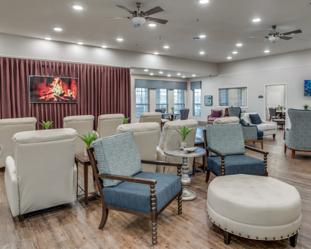 Model lounge area at Iris Memory Care of NW Oklahoma City in Oklahoma City, Oklahoma.