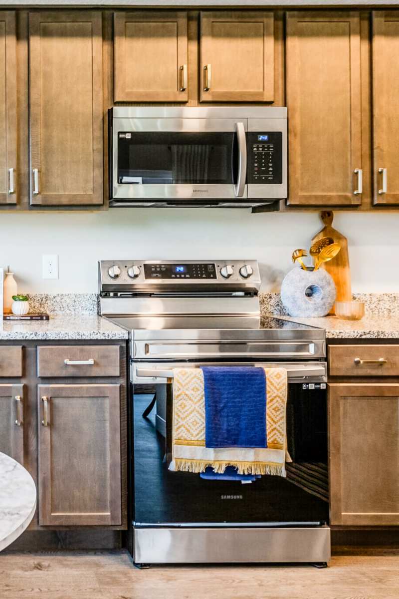 Stainless-steel appliances at Buckstone Flats in Obetz, Ohio