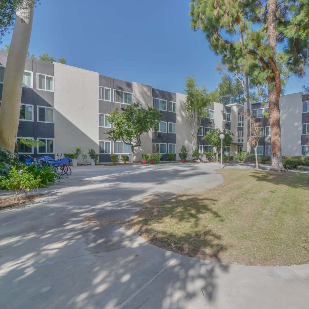 Apartment surroundings at Reseda Park in Reseda, California