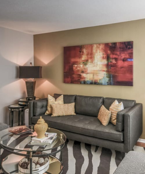 Modern living room at Oaks of Timbergrove in Houston, Texas