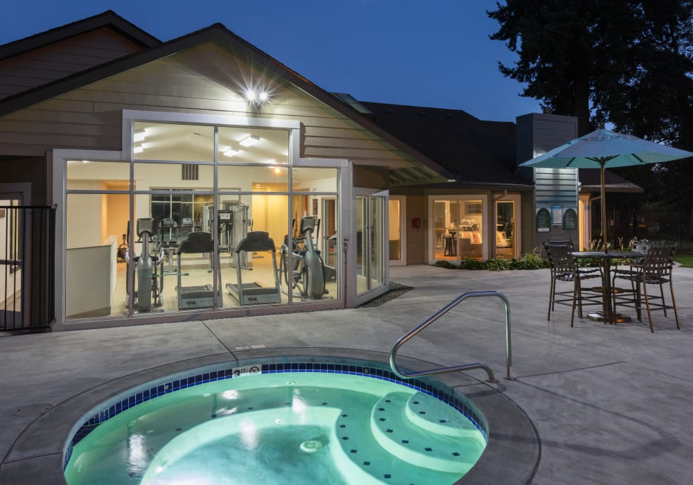 Hot tub at the clubhouse at Timbers at Tualatin in Tualatin, Oregon