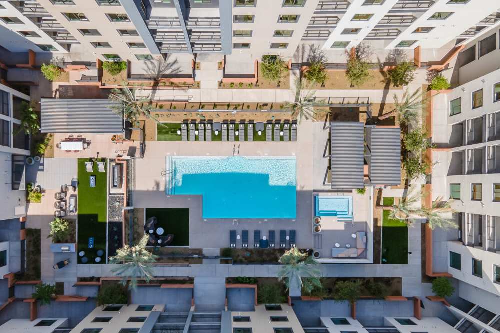 View the amenities at Aura Central in Phoenix, Arizona