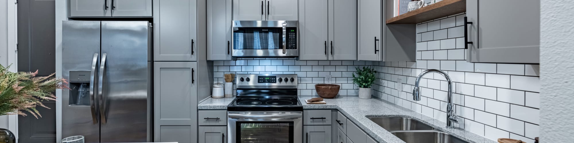 Studio, 1, 2 & 3 Bedroom Apartments in Rogers, AR