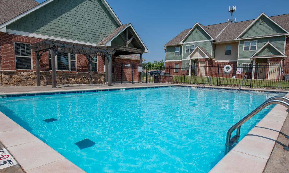 Pool at Cross Timber in Oklahoma City, Oklahoma