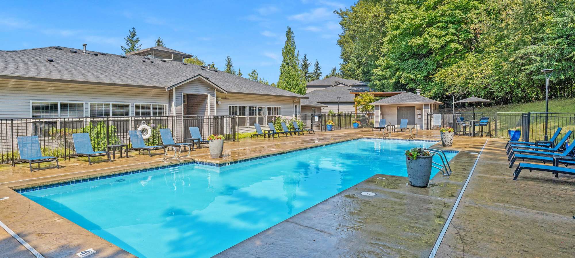 Photos at Pebble Cove Apartments in Renton, Washington