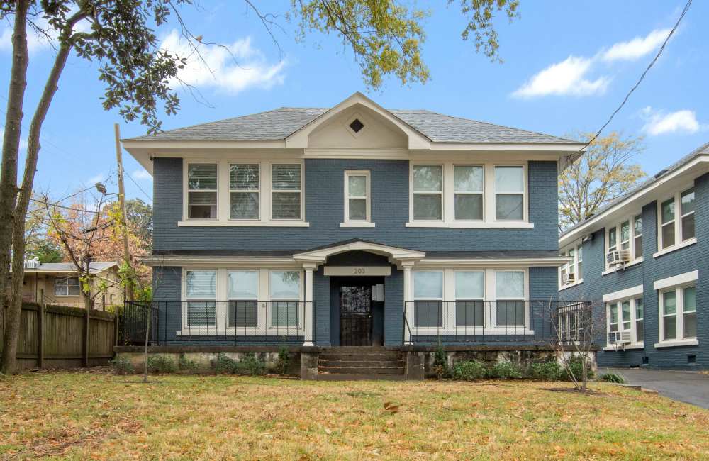 Front view of an apartment at Hawthorne Park in Memphis,Tennessee