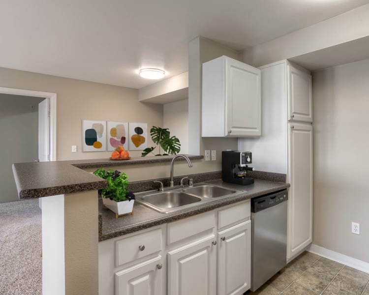Fairwood Renton Wa Apartments For Rent Pebble Cove Apartments