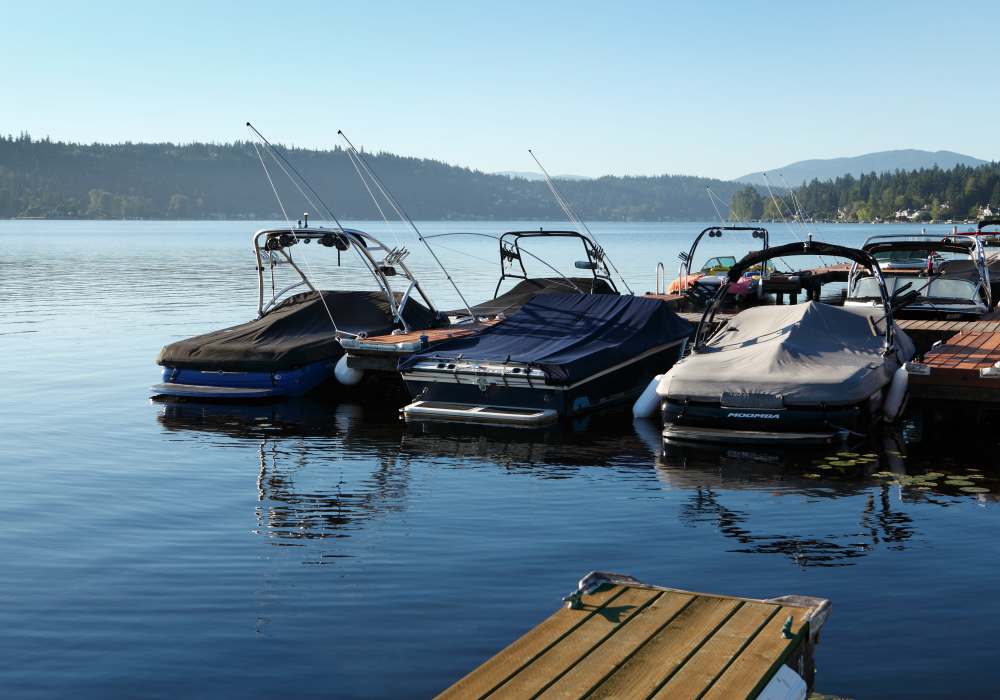 Boats at The Docks at Redmond Lakeview in Redmond, Washington