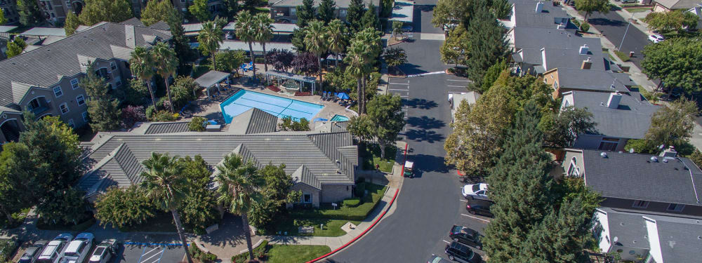 Picturesque scenery near Hawthorn Village Apartments in Napa, California