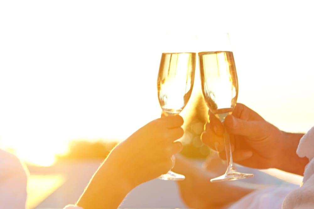 Residents enjoying some champagne together at The 805W Lofts in Richmond, Virginia