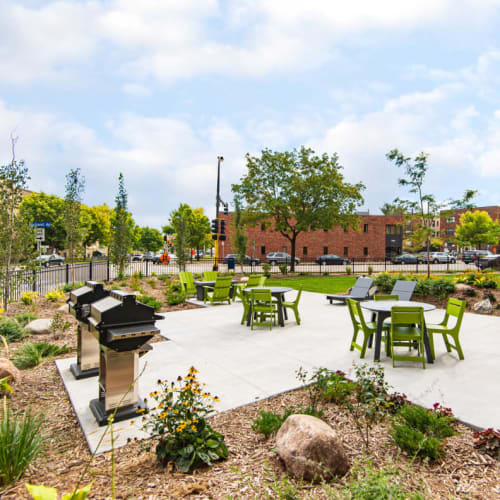 Outdoor grilling station at FIT Apartments in Minneapolis, Minnesota