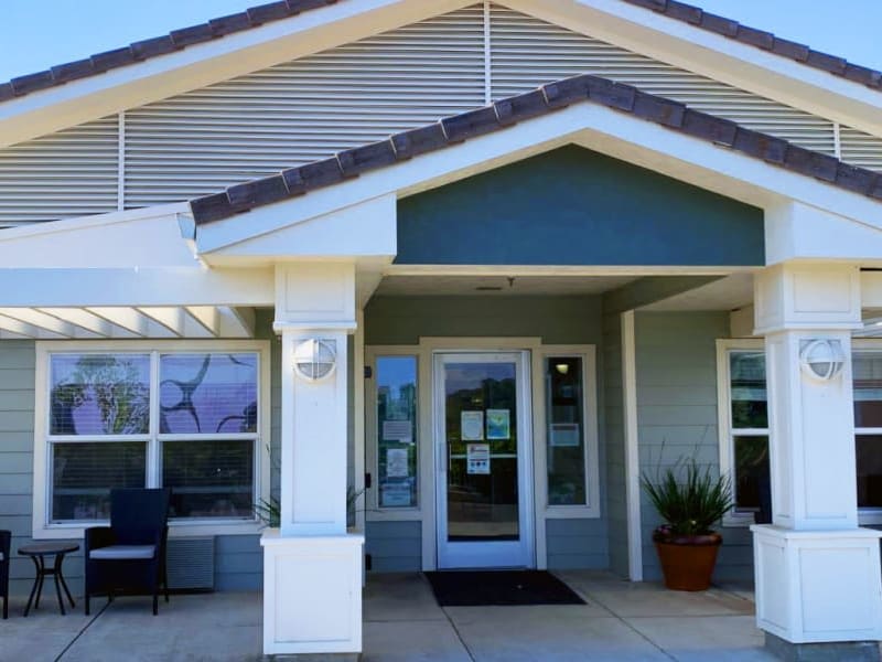 The main building at Lassen House Senior Living in Red Bluff, California. 