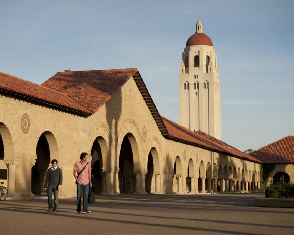 Prime location for Stanford Villa in Palo Alto, California