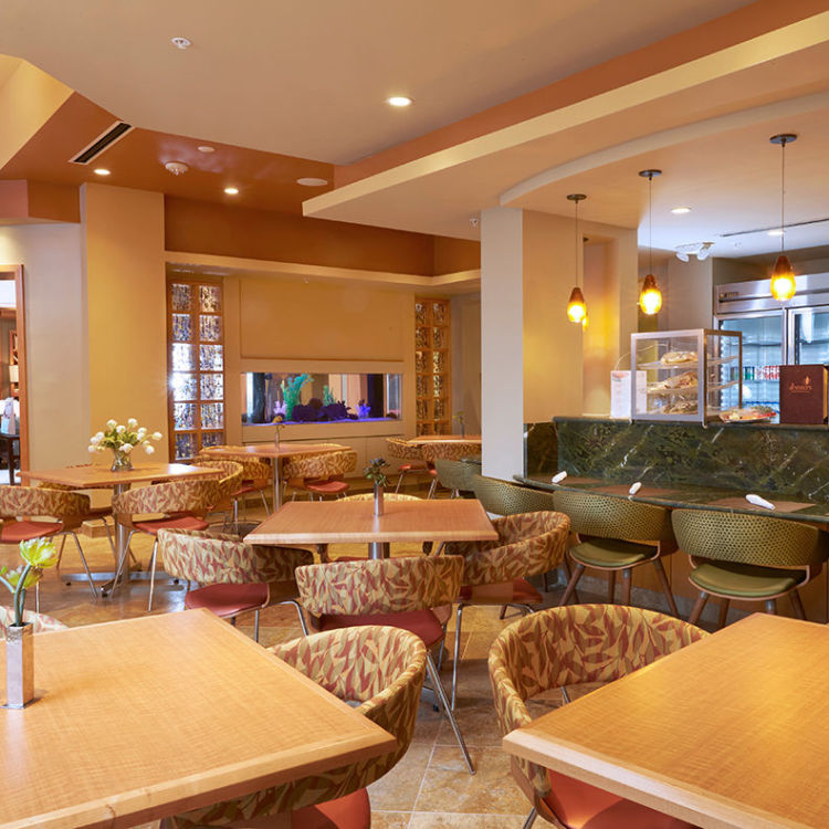 One of our casual dining areas at All Seasons Oro Valley in Oro Valley, Arizona