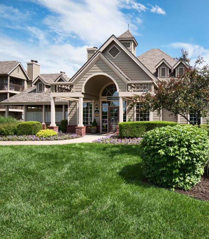 Exterior of Crown Chase Apartments in Wichita, Kansas
