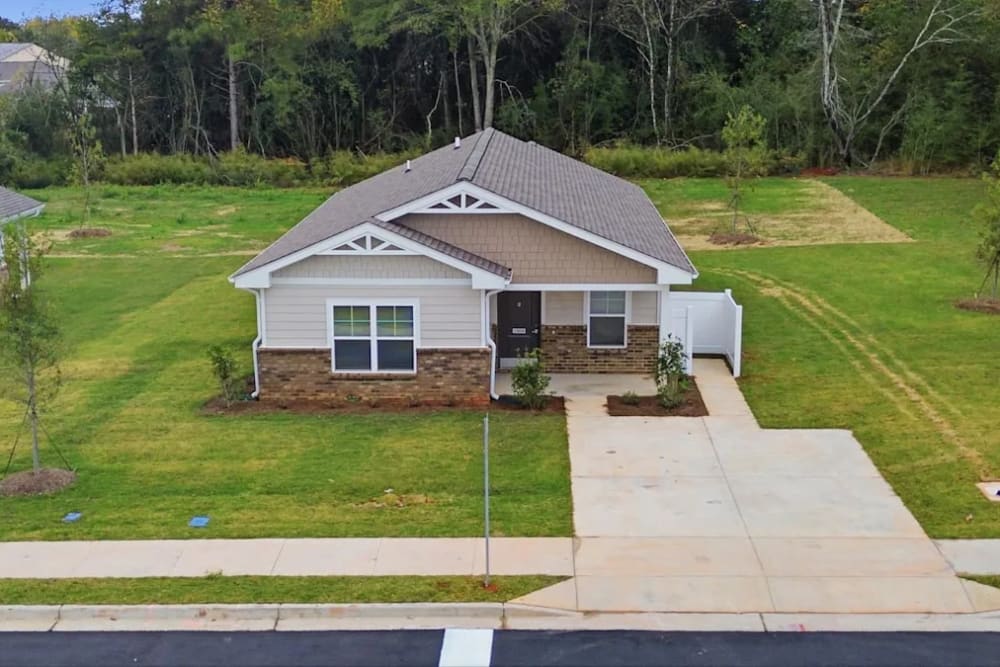 BUilding with path way at Prior Farms in Madison. GA