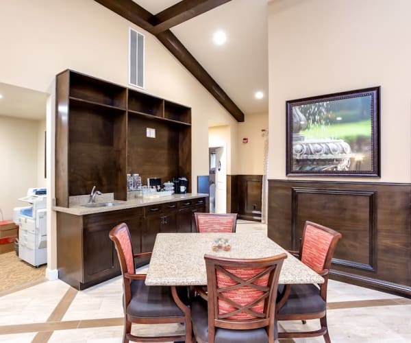 Large indoor dining area at Pacifica Senior Living Snohomish in Snohomish, Washington