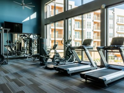 Well-equipped and recently renovated onsite fitness center at Shelby at Northside in Fort Worth, Texas