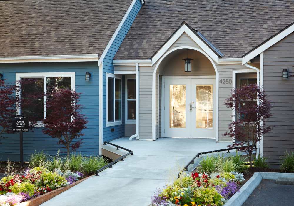Entrance at The Docks at Redmond Lakeview in Redmond, Washington
