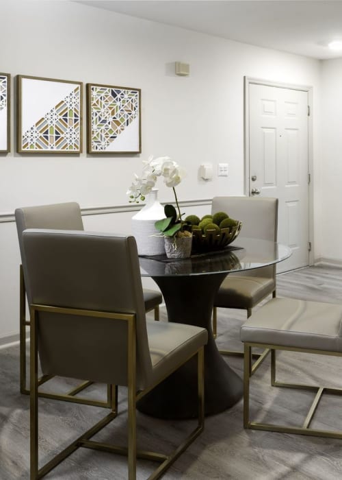 Dining room at Evergreen Park in Fairburn, Georgia