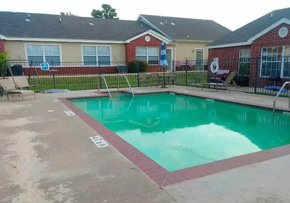 Swimmingpool view near Larkspur Village Apartments in Durant, Oklahoma.