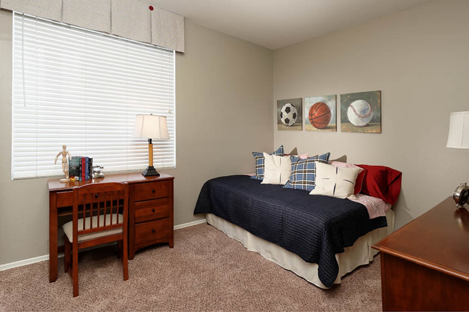 Photos of Camino Real in Rancho Cucamonga, California