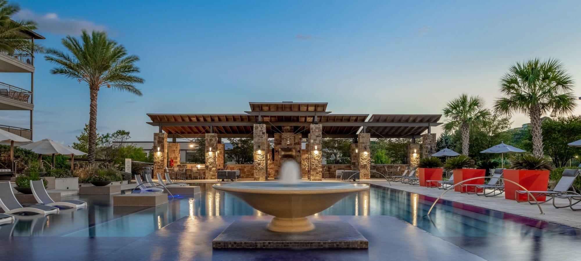 Apartments at Marquis Cresta Bella in San Antonio, Texas