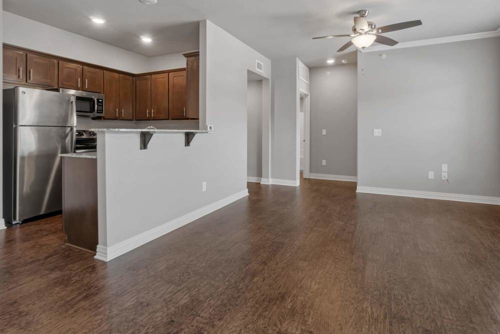 Open kitchen of the spacious apartment at Pine Creek in Paris, Texas