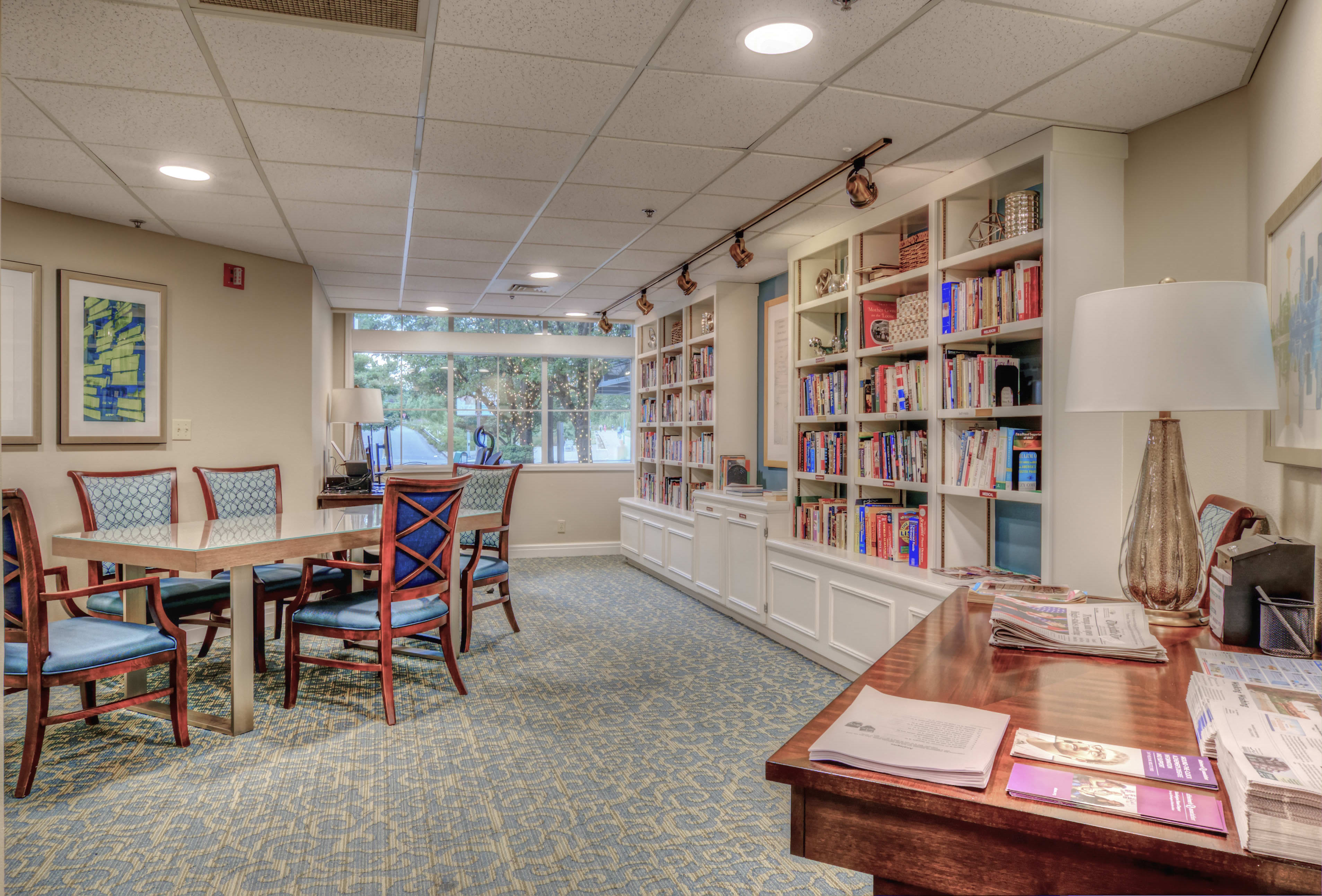 Amenities at the senior living community in Seattle