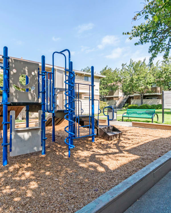 Enjoy the neighborhood at Parkside Commons Apartments in San Leandro