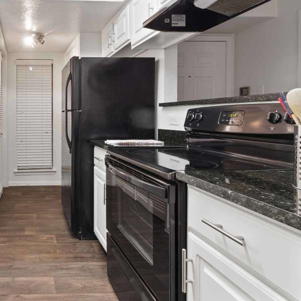 View floor plans offered at Lincoln Court Apartments in Dallas, Texas