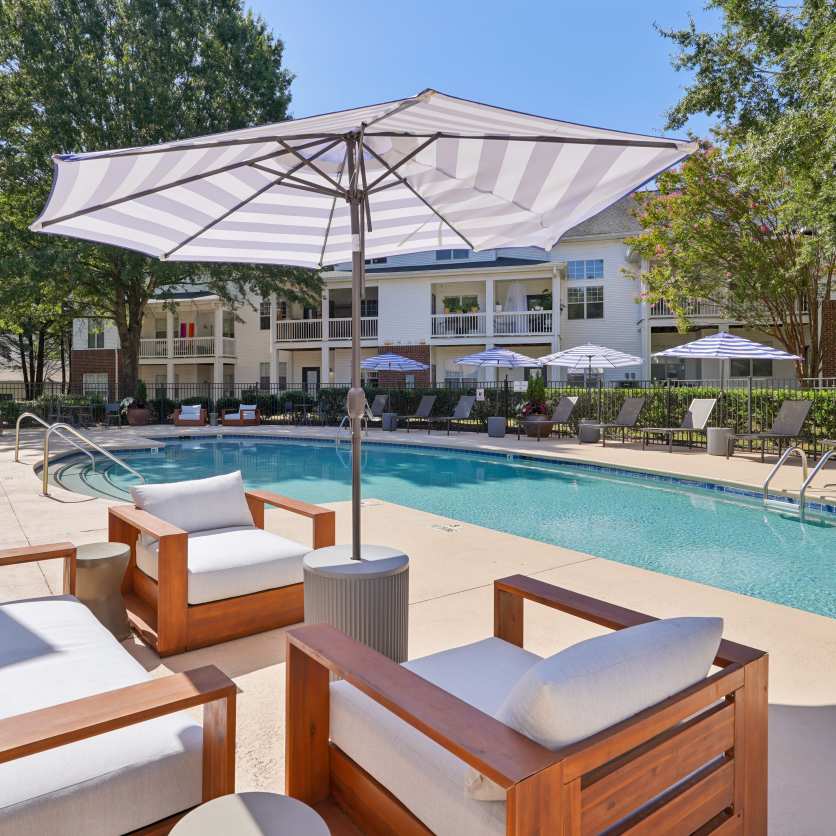 Pool at Camellia (5 of 6)