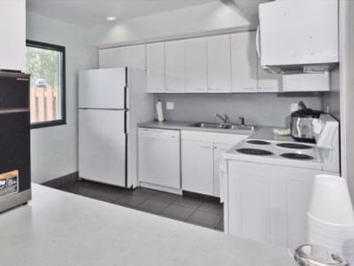 Enjoy a luxury kitchen at French Colony Apartments in Lafayette, Louisiana