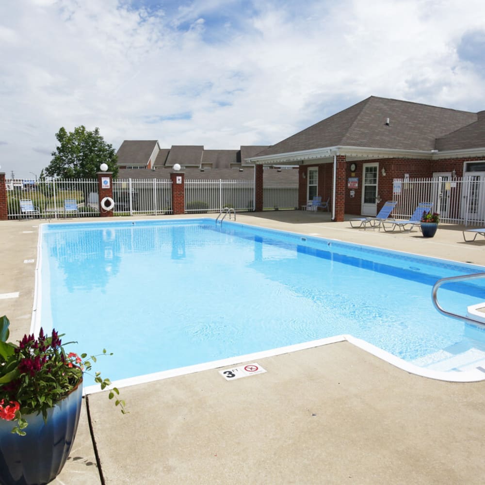 Refreshing and relaxing swimming pool at Watersedge in Champaign, Illinois