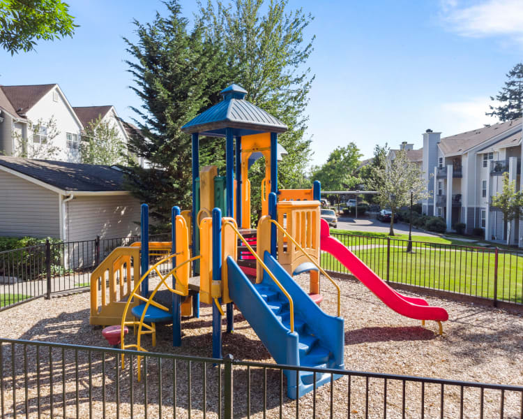 Everett, WA Apartments for Rent HighGrove Apartments