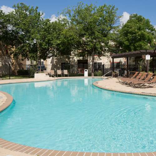 View amenities at Trails At The Park Apartments in Austin, Texas