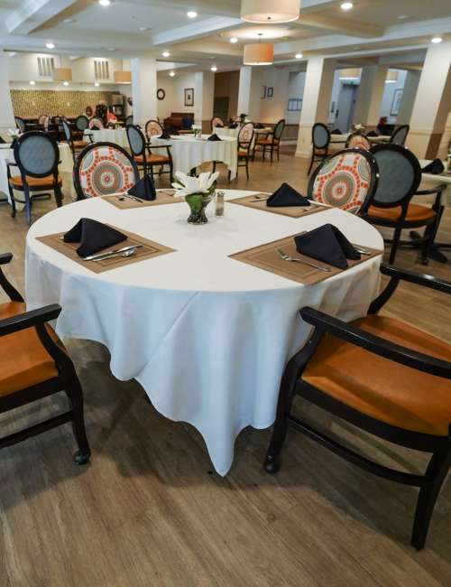 Community dining area at Harmony on the Peninsula in Yorktown, Virginia