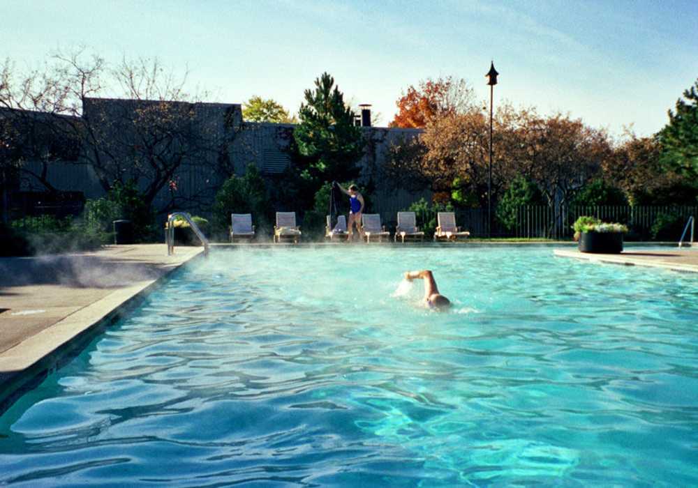 Swimming pool at Cedars of Edina in Edina, Minnesota