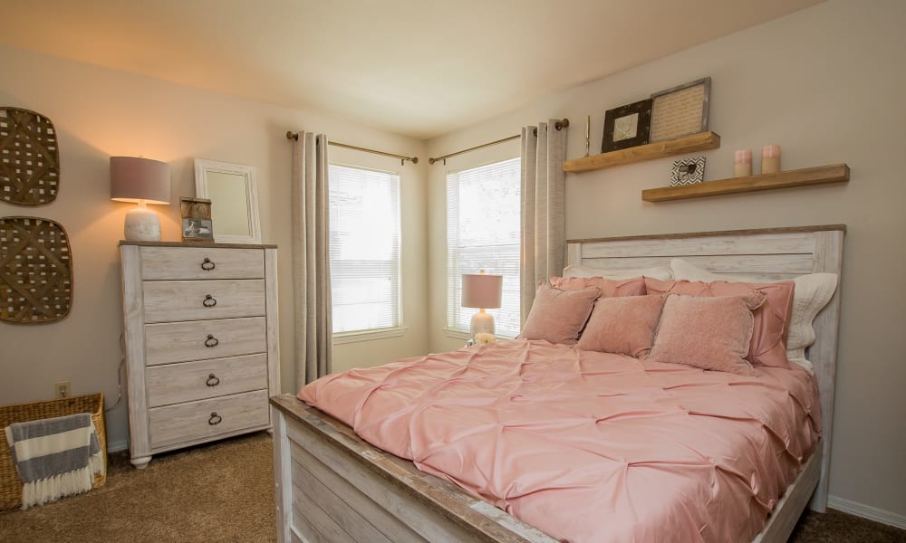 Bedroom at The Remington Apartments in Wichita, Kansas