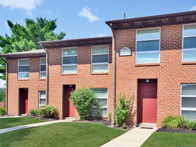 Enjoy the neighborhood at Sherwood Village Apartment & Townhomes
