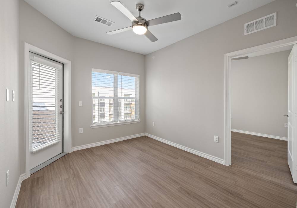 Spacious in home unfurnished room at Henderson on Reinli in Austin. TX